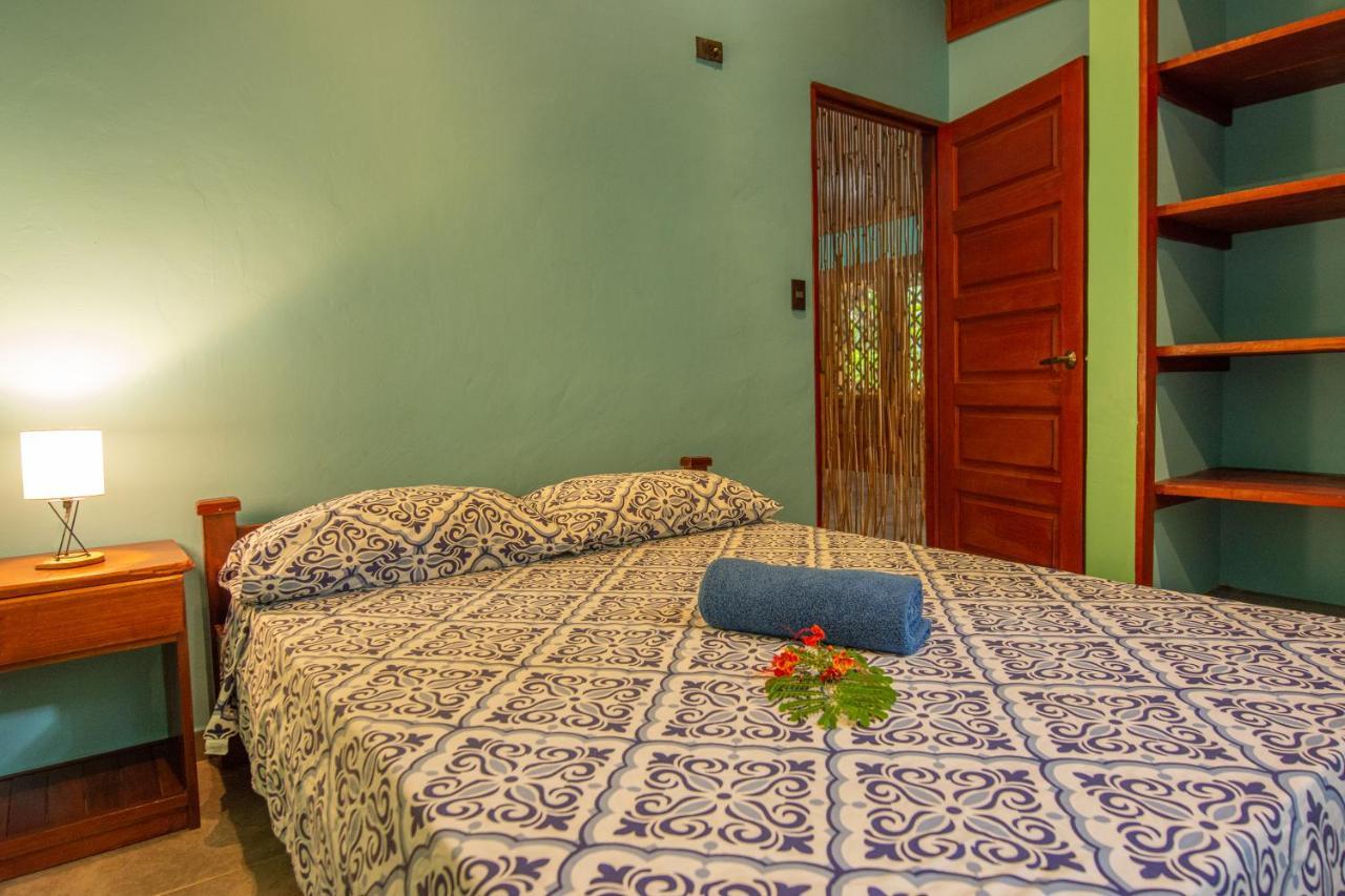 Villa Pina Dorada Dependencia Del Hotel Casa Merlin Puerto Viejo de Talamanca Bagian luar foto