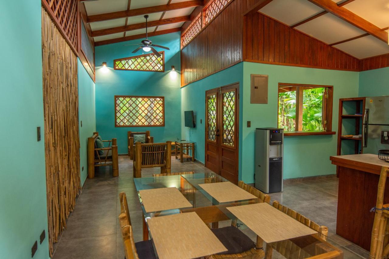 Villa Pina Dorada Dependencia Del Hotel Casa Merlin Puerto Viejo de Talamanca Bagian luar foto