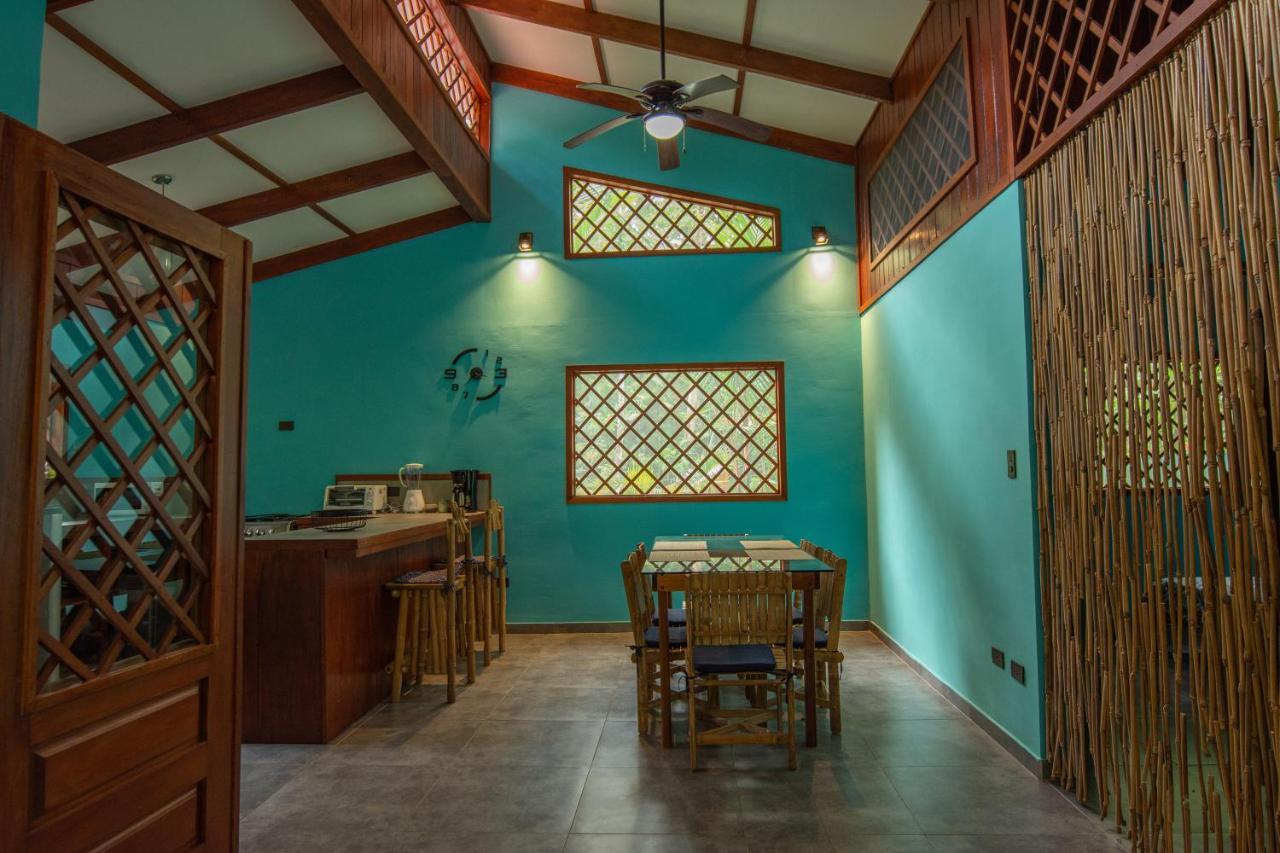 Villa Pina Dorada Dependencia Del Hotel Casa Merlin Puerto Viejo de Talamanca Bagian luar foto