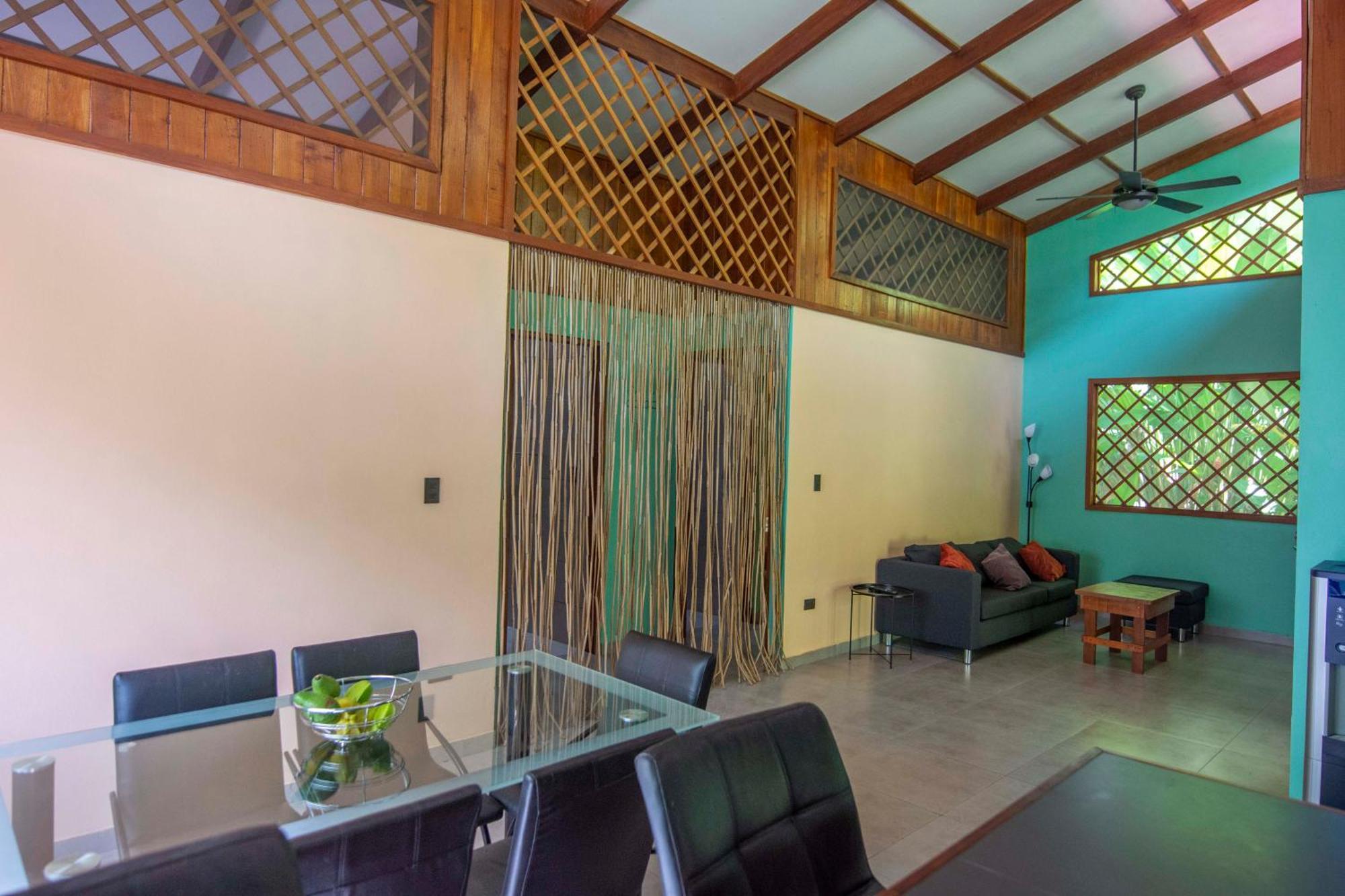 Villa Pina Dorada Dependencia Del Hotel Casa Merlin Puerto Viejo de Talamanca Bagian luar foto