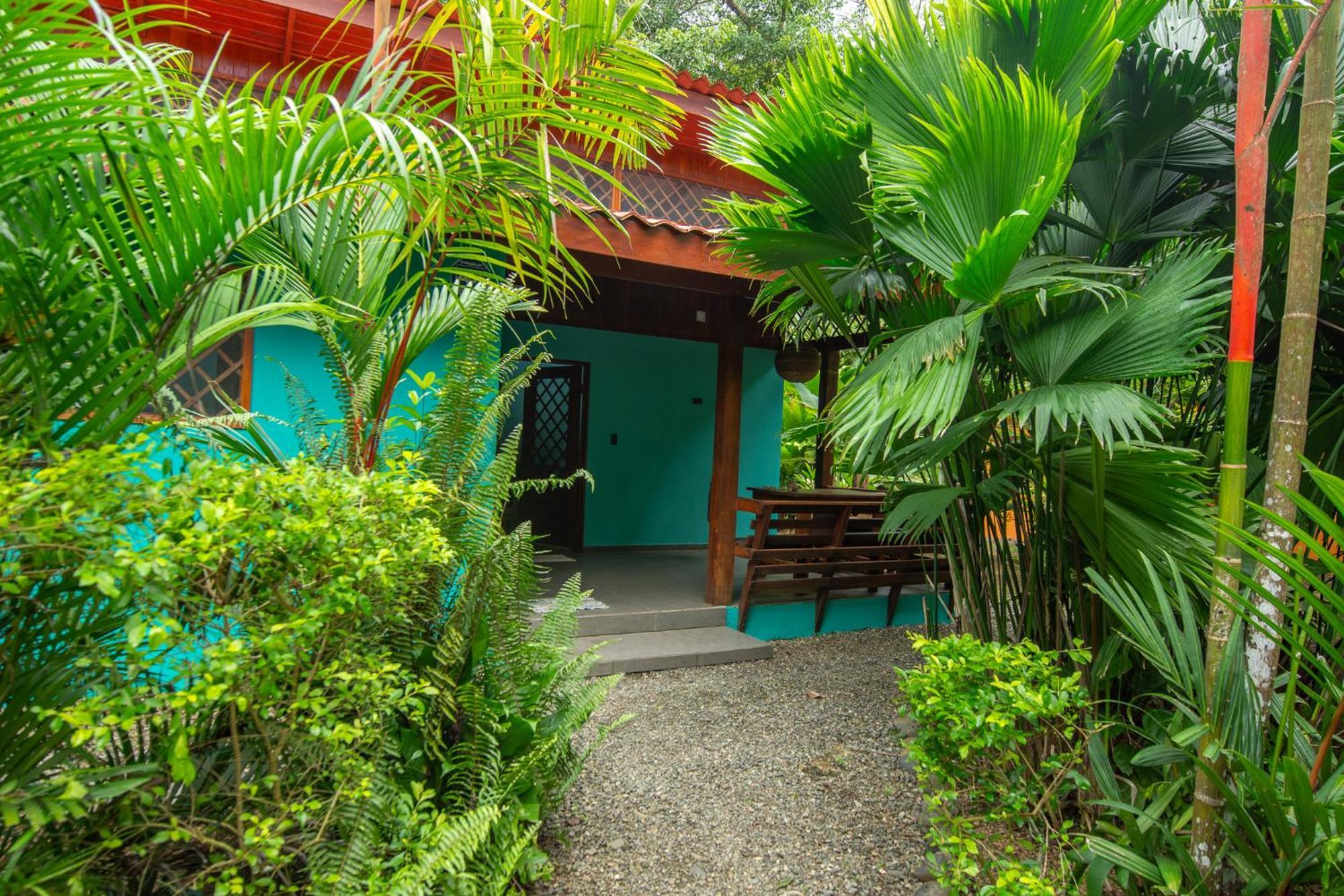 Villa Pina Dorada Dependencia Del Hotel Casa Merlin Puerto Viejo de Talamanca Bagian luar foto