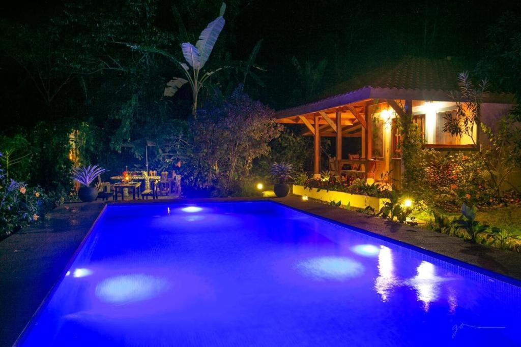 Villa Pina Dorada Dependencia Del Hotel Casa Merlin Puerto Viejo de Talamanca Bagian luar foto