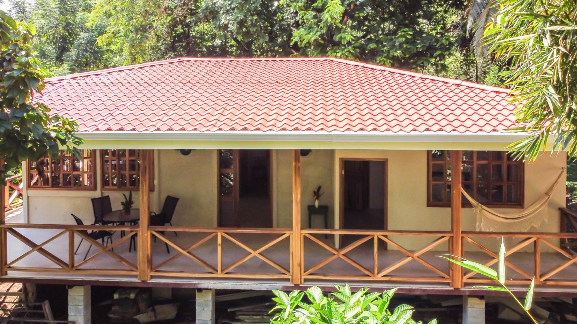 Villa Pina Dorada Dependencia Del Hotel Casa Merlin Puerto Viejo de Talamanca Bagian luar foto