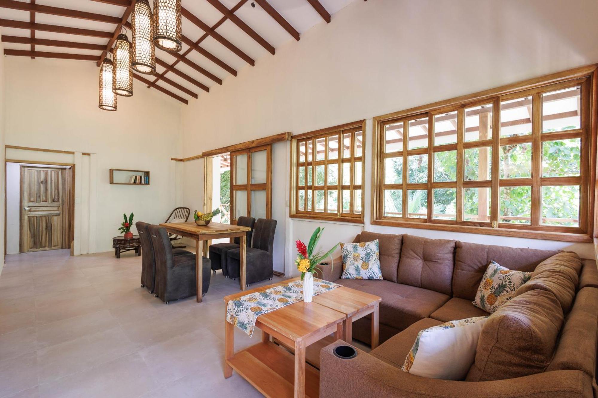 Villa Pina Dorada Dependencia Del Hotel Casa Merlin Puerto Viejo de Talamanca Bagian luar foto